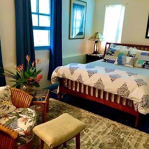 Eco-Boutique Guest House At Aloha Boutique Hotel Hawi